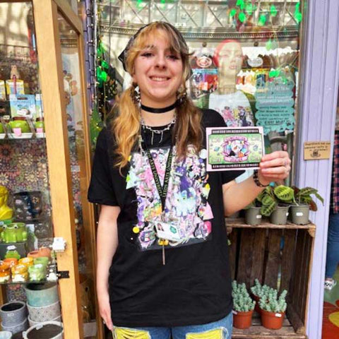 Giant Kitten x Leeds Arts Uni T-Shirt Collab. Stay Odd. First Place Winner!
